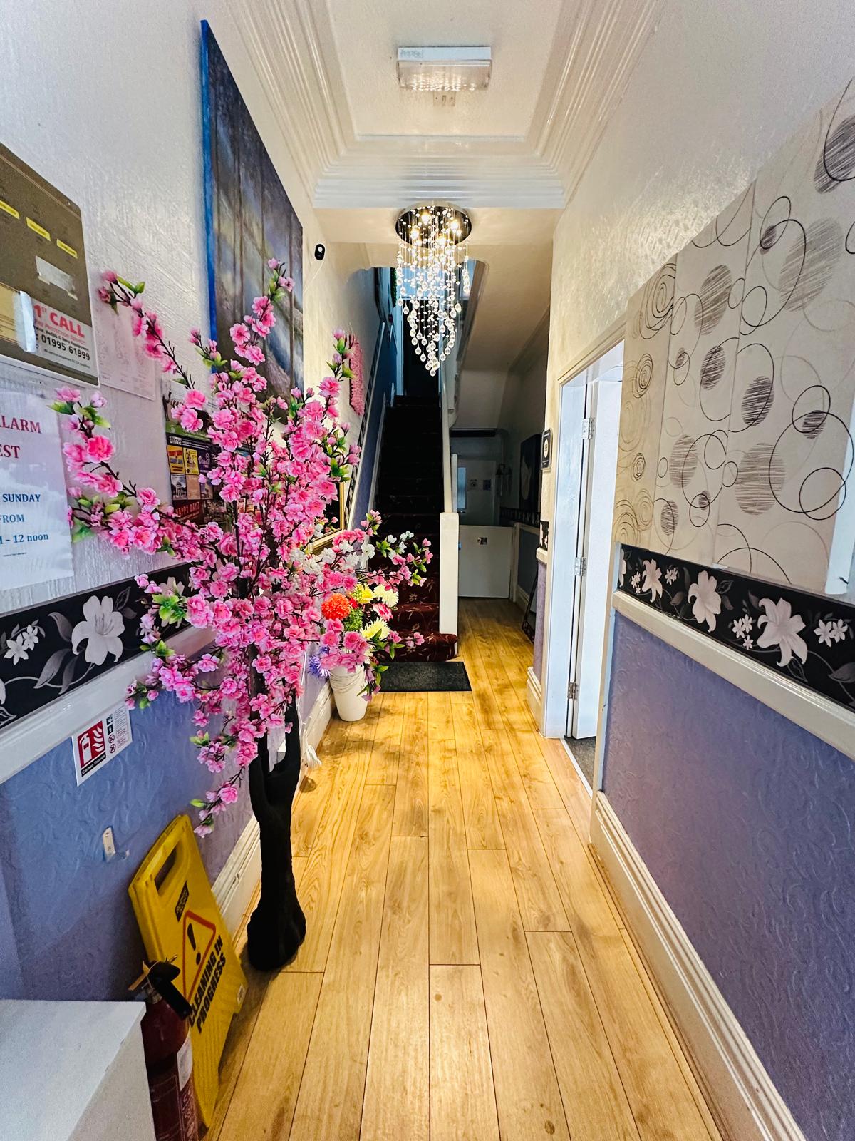 Accommodation Hallway 2