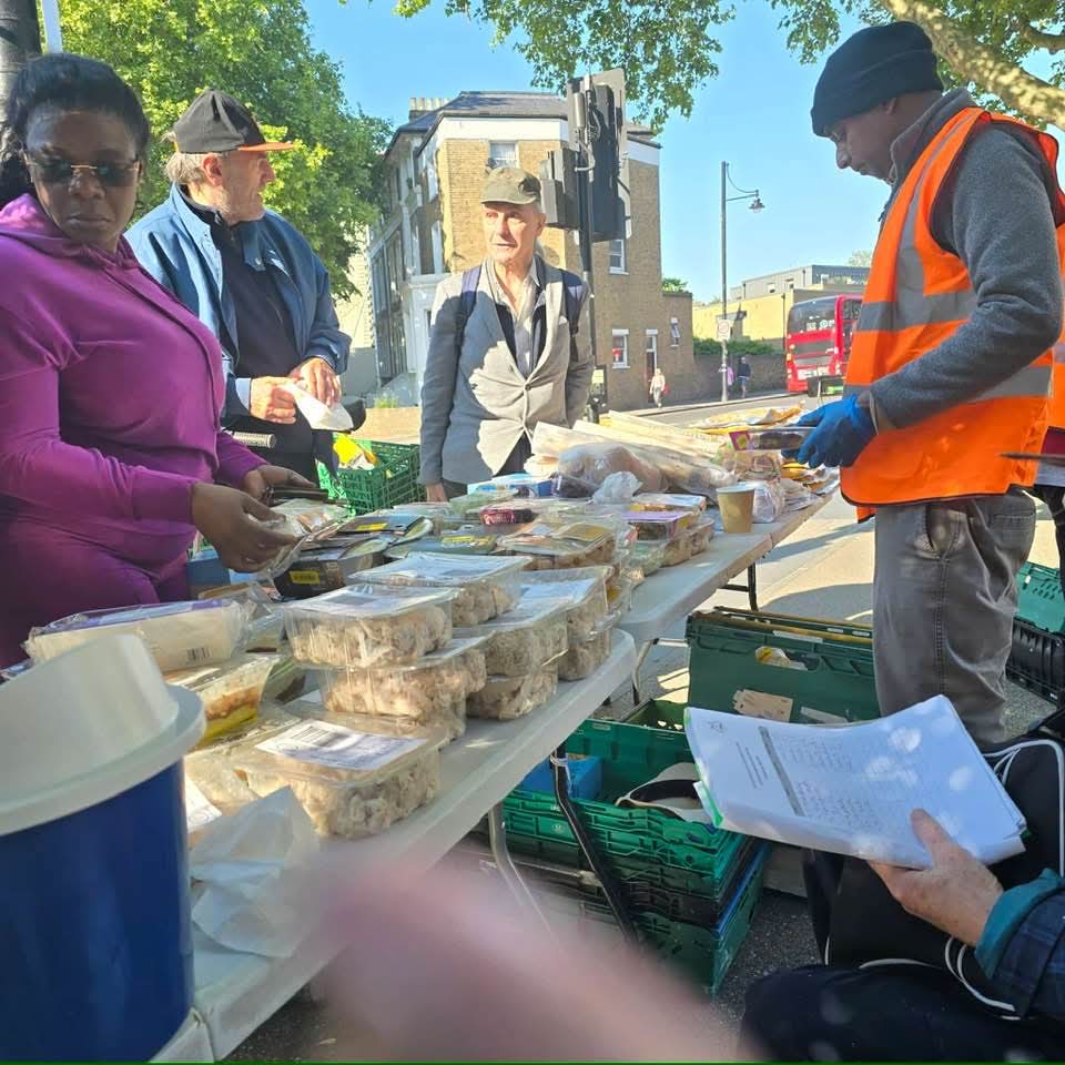 Food distribution service providing essentials to community