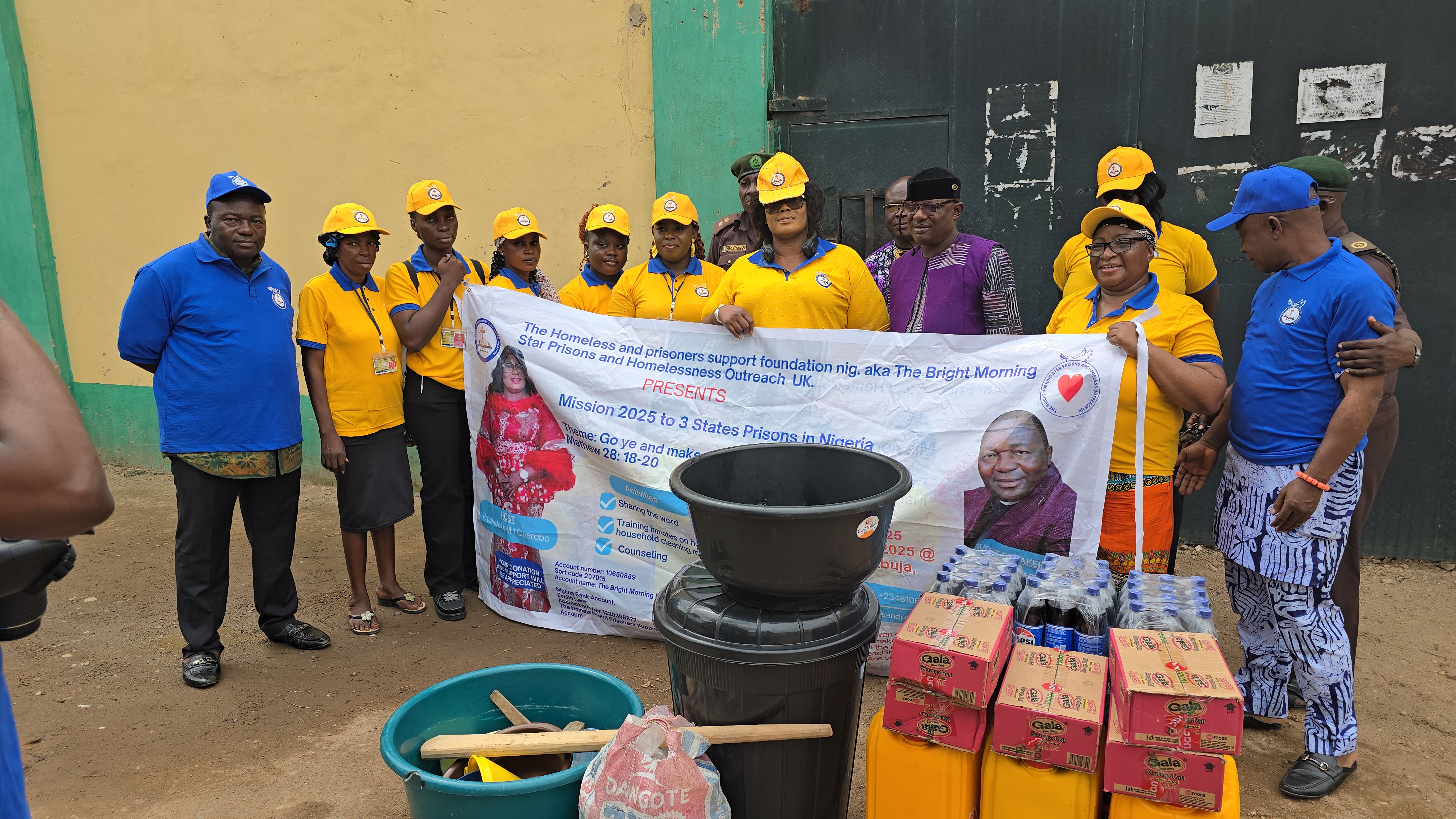 Final team photo with local authorities